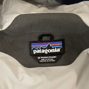 Medium Patagonia Torrent shell